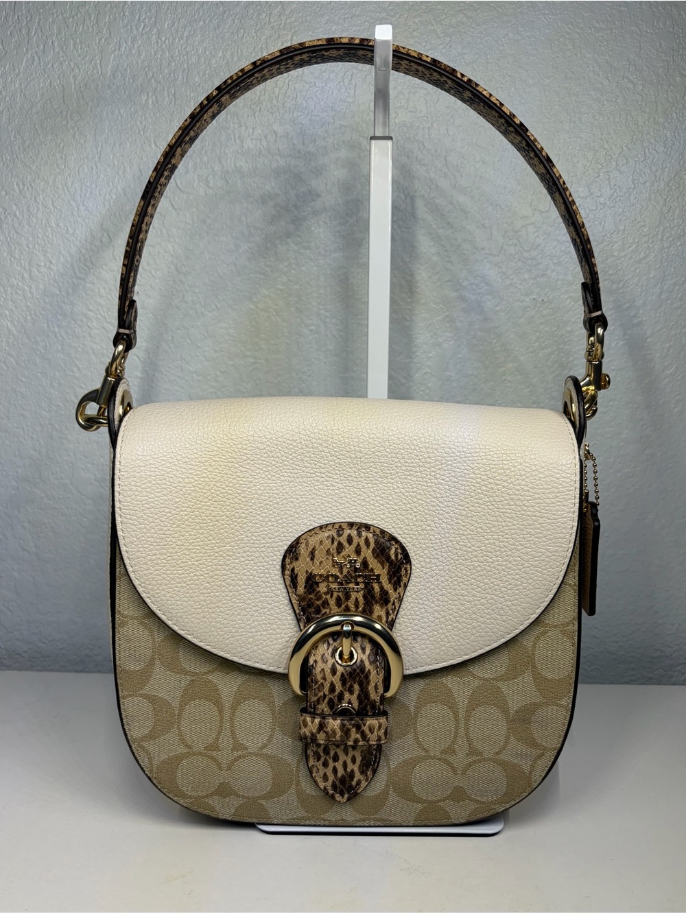 Coach Kleo Shoulder/ Crossbody Bag 23 in Blocked Signature Canvas